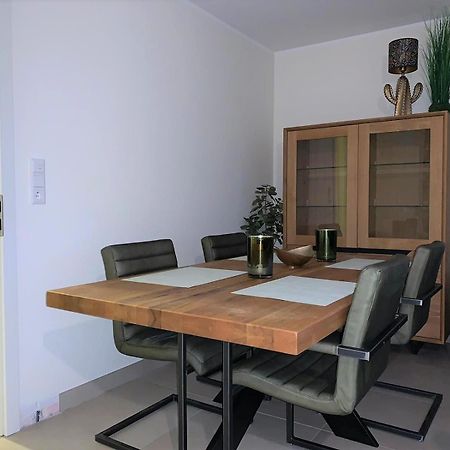Landblick 1 - Luxusferienwohnung Fuer 4 Personen Norddeich  Esterno foto